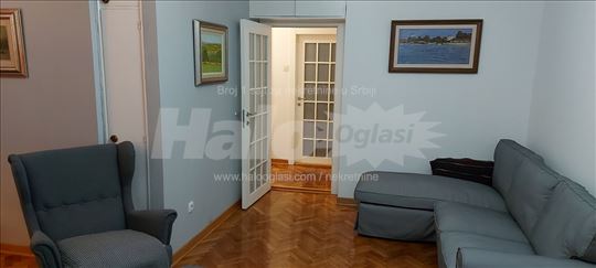 Dvosoban stan u ul. Kraljice Natalije