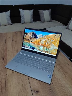 HP Pavilion 16GB DDR4/512GB SSD/i7 8GEN