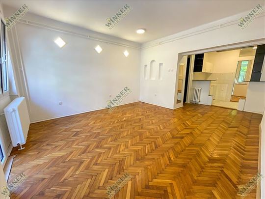 Izdaje se stan Stari grad, Gospodar Jovanova, reno