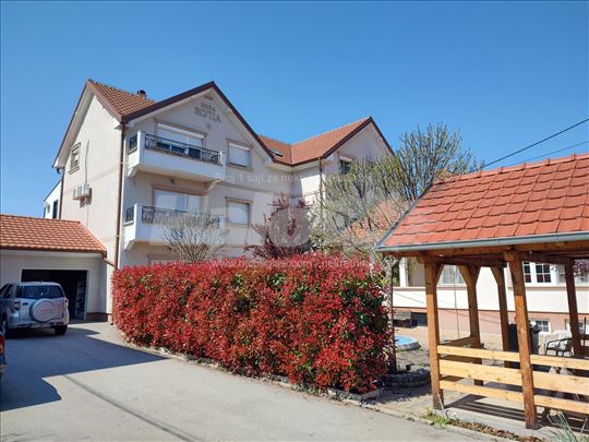 Ledine lux trosoban vpr