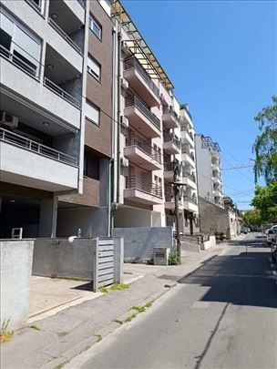 Lion,Đevđelijska,Kompletno namešten, 53m²