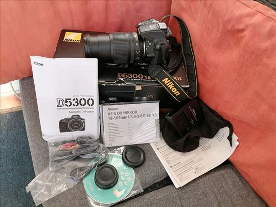 Nikon D5300 sa obj. 18-105 4393 okidanja