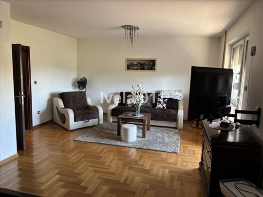 Uknjižena kuća - Sopot ID#4168