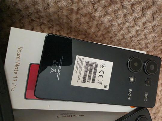 Xiaomi 13por i Xiaomi 13