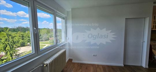Izdajem potpuno renoviran stan 48m2.