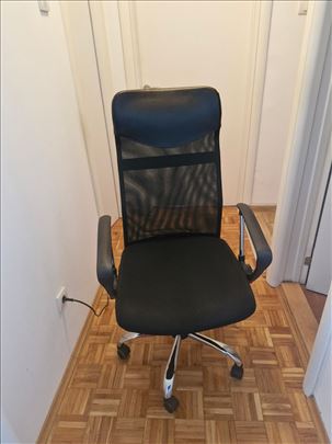 Kancelarijska stolica