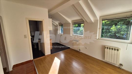 Labudovo brdo, 28m2, Top lokacija!