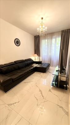 Stari grad-Carigradska-Trosoban-Renoviran ID#3244