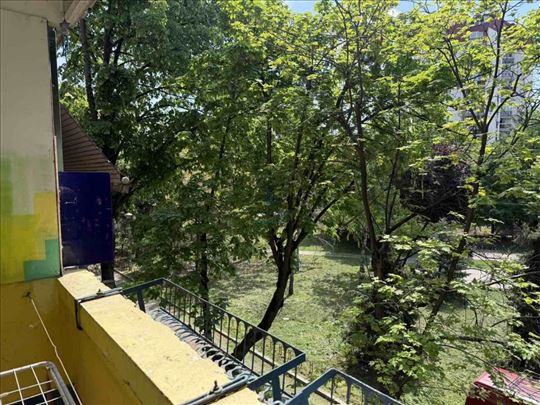 Zemun, Prvomajska, 78 m2