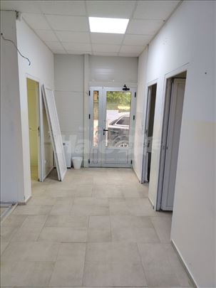 Izdajem lokal-poslovni prostor u Železniku 