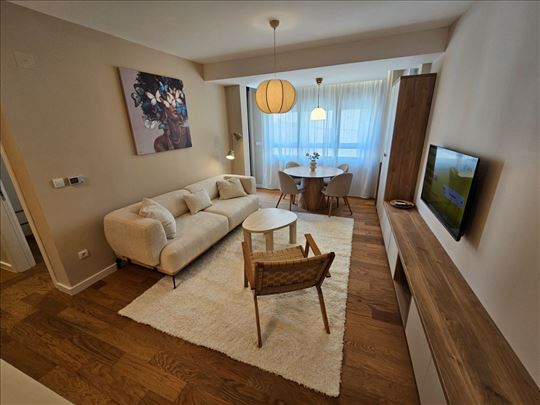 Lekino brdo, lux, neuseljavan, ID 25608