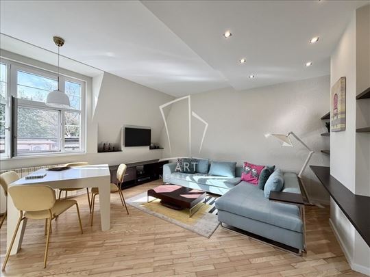 Moderan, kompletno renoviran, 45m², useljiv odmah