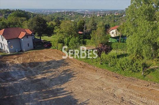 Plac na Popovici 1087m2 sa pogledom na Dunav ID#14