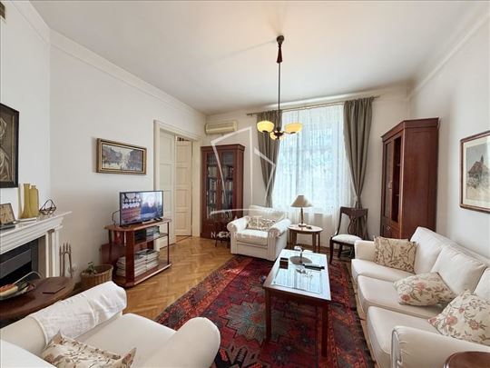 Prelep salonski stan, mereno 71m2 ID#14948