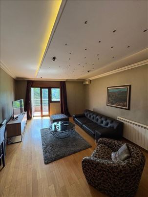 2.0 Hram Pet Friendly-Pogled na park ID#1015