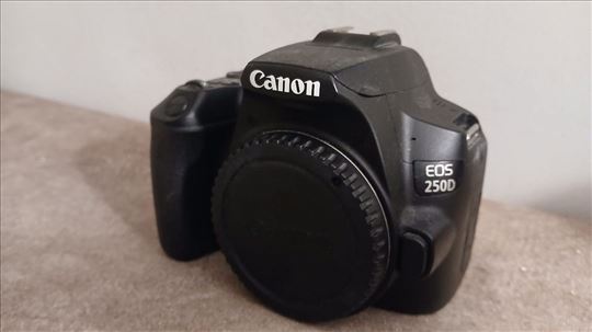 Canon EOS 250D (Rebel SL3) - Odlično stanje, 4K vi