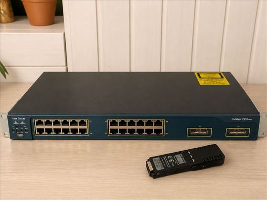 Cisco Catalyst 2950G 24 port + GBIC modul, uvoz CH