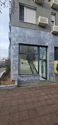 Novi Beograd, lokal od 66m2.