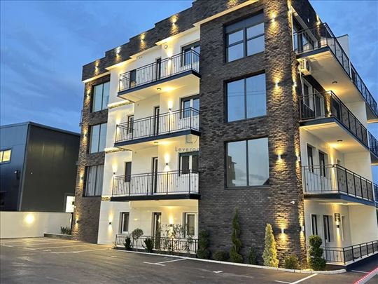 Novogradnja, Novi Surčin, 44m2