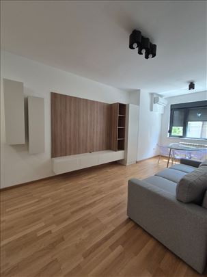Banovo brdo, neuseljavan, garaža, ID 25635