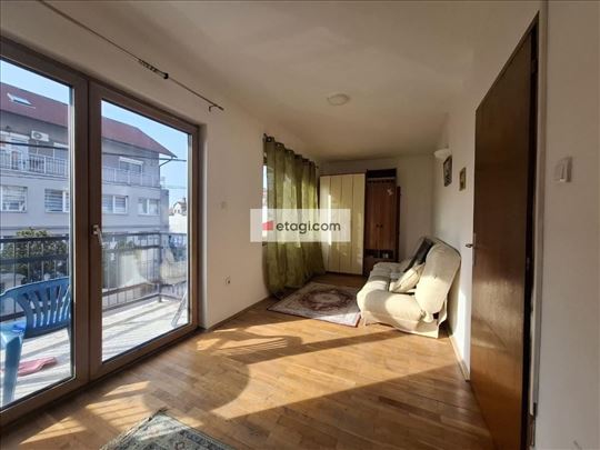 Funkcionalna garsonjera na Altini, 26 m²