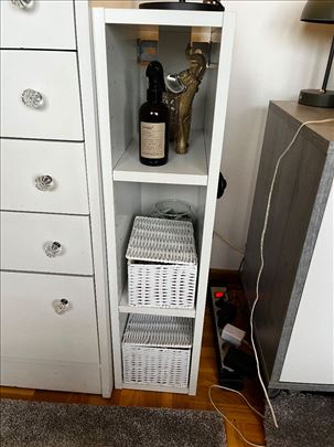 Ikea bela polica