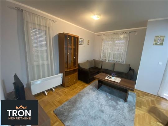 Jednosoban stan kod osnovne škole 39m2