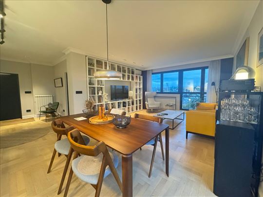 Luks stan, 70m², 2.0 ,.pet friendly 