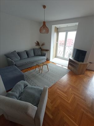 Novi Sad Rotkvarija stan 34m2 HITNO!