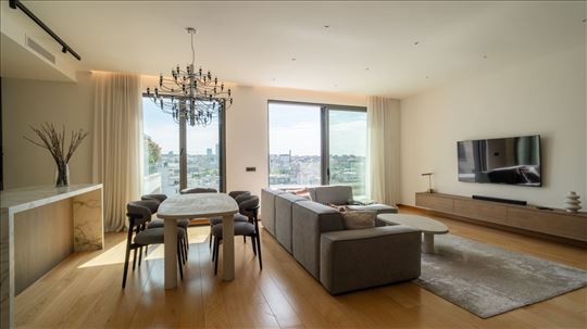 Penthouse na Novom Dorcolu sa pogledom na ceo grad