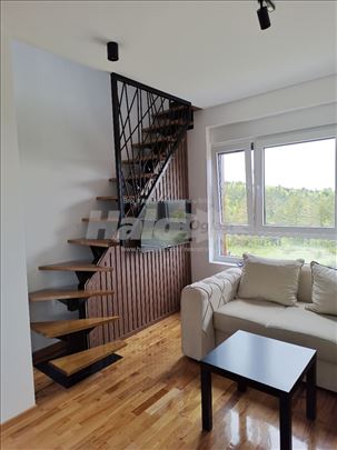 Prodajem stan na Divcibarama