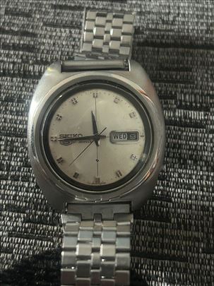 Na prodaju Seiko 5