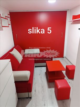 ZEMUN Novi Grad 40m², odlicna lokacija