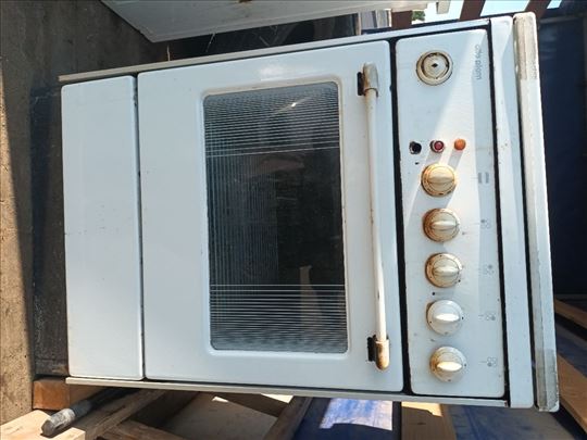 Продајем електрични и комбинованимшпорет на плин А