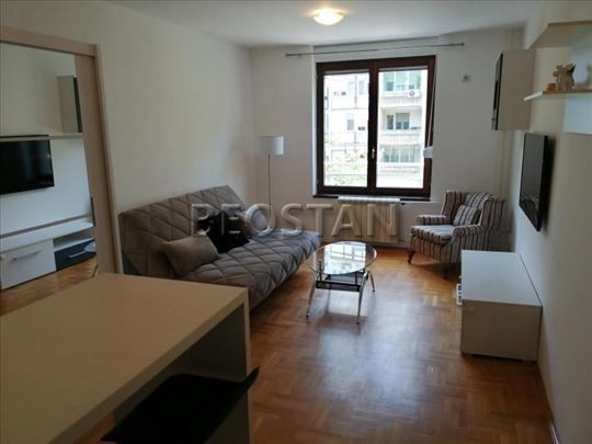 Centar - Vračar Crveni Krst #67366