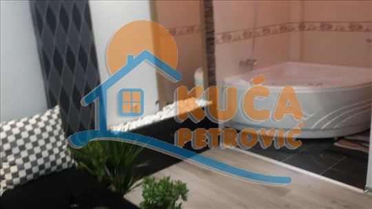 Jednosoban stan, prizemlje, Mokranjčeva, 30 m2