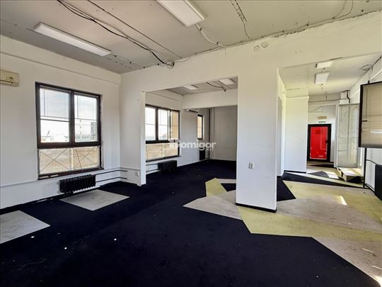 Takovska | Lokal 100m² + terasa 120m²