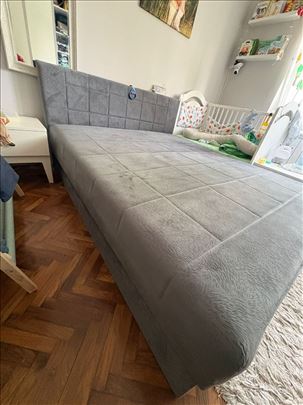 Bracni krevet 160x190 sa prostorom za odlaganje