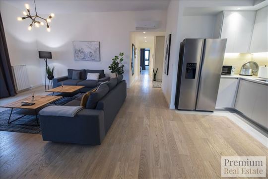 Bw Aria, 4.0 , 144m2