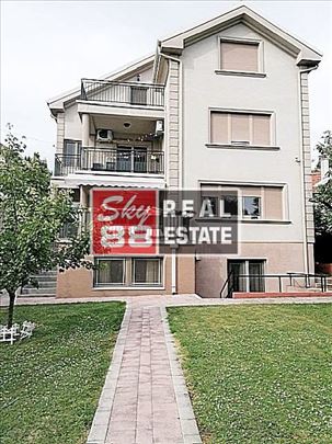 Dedinje , Topciderska zvezda , odlicna kuca , pred
