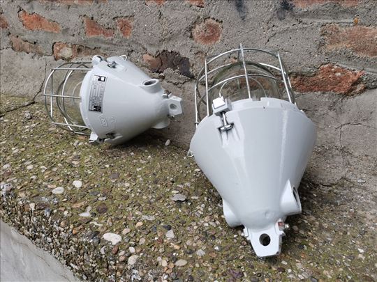 Industrijske 2 lampe