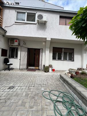Magacinski prostor u kuci-Bulbulder-100m2