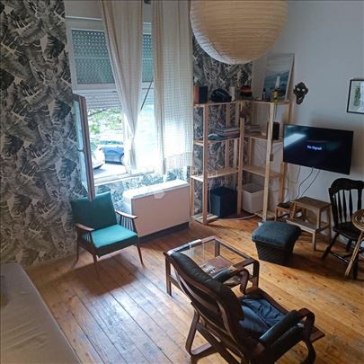 Mali salonac u centru Beograda, 1.5, 31 m2