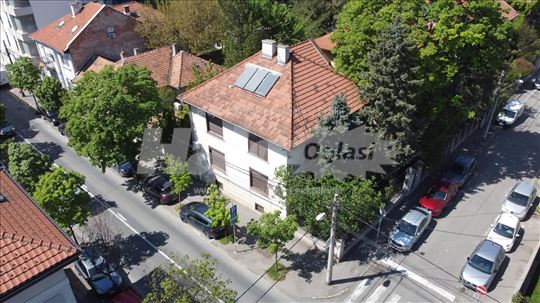 Porodična Kuća | Profesorska Kolonija | Plac 4 ara