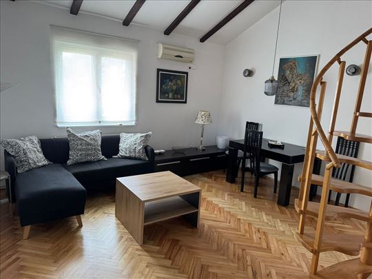 Renoviran 3.0 stan kod Partizanovog stadiona, 68m2