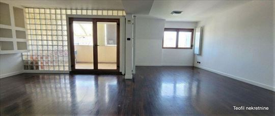 Retenzija, duplex, 167(L), retko u ponudi!