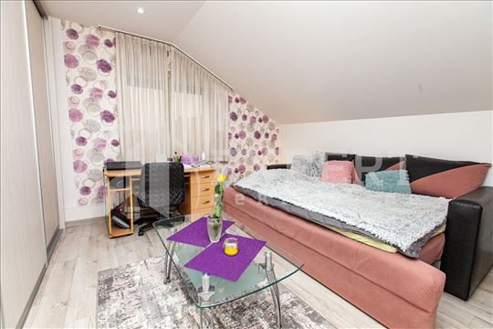 Sprat u kući, 75 m2, Duvanište