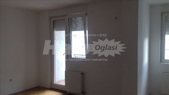 Veoma povoljno odličan stan na duže vreme