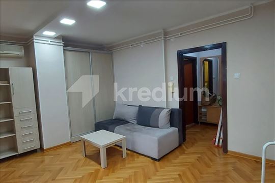 Zaplanjska | Dvoetažni stan | Parking mesto