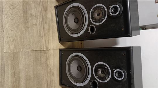 Zvučnici 100w 8 oma , Sateliti i woofer , pojačalo